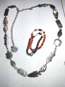 lot 246 image: Jewerly Tigers eye bracelets and metal linked pendant belt