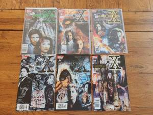 lot 134 image: Selection of vintage Topps Comics - The X-Files