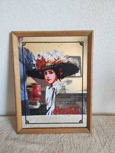 lot 33 image: Vintage framed Coca Cola advertisement mirror - 12 x 16