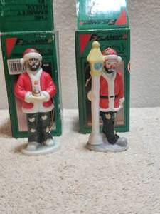 lot 35 image: Collectible vintage Emmett Kelly Jr - porcelain figure Christmas ornaments - both E. Kelly Jr signed initials - 5 tall