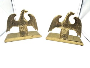 lot 2 image: Brass Eagle Book Ends