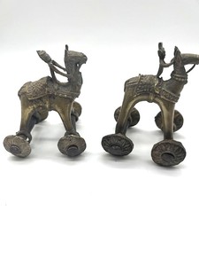 lot 7 image: Antique Indian Brass Horse Temple Toy