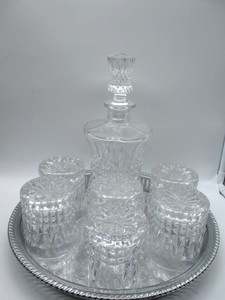 lot 79 image: Crystal Decanter Set