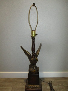 lot 97 image: Vintage Eagle Lamp