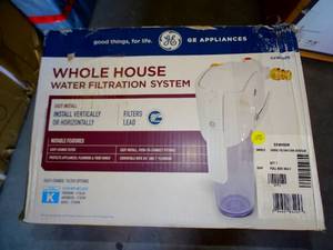 lot 102 image: GE GXWH50M Whole House Water Filtration System