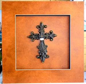 lot 21 image: CUSTOM MATTED WALL DISPLAY FEATURING ORNATE METAL CROSS - 18 SQUARE