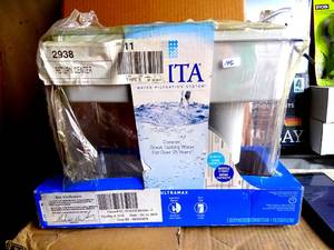 lot 146 image: Brita XL 18-Cup BPA Free UltraMax Water Dispenser 1 Filter GRAY