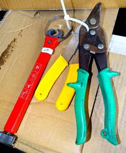 lot 291 image: ASSORTMENT OF TOOLS AS SHOWN