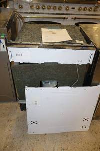 lot 78 image: Bertazzoni dishwasher, model DW24PR