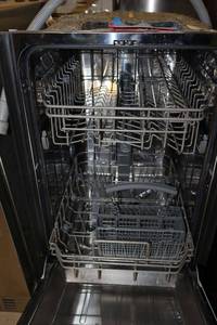 lot 76 image: Bertazzoni dishwasher, model DW18PR