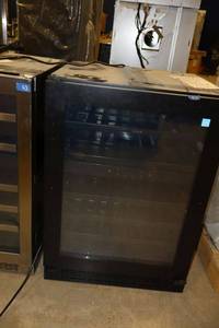 lot 62 image: Zephyr wine cooler,  model PRW24C02BPG