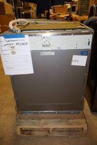 lot 188 image: Miele Dishwasher model G6885 SCVI K20