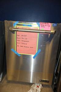 lot 192 image: Jenn Air dishwasher, model JDTSS244GP