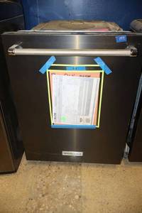 lot 197 image: Kitchen Aid dishwasher, model KDTM404EBS