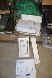 lot 319 image: Riobel bathroom parts and more