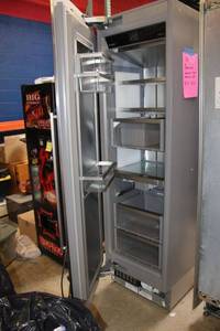lot 265 image: Liebherr built-in fridge, model 
