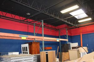 lot 272 image: Industrial pallet shelving - 3 sections - 42D x 511H x 124W each section