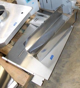 lot 299 image: Hood parts
