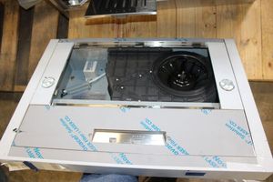 lot 290 image: Zephyr range hood, model AK7100AS  AK7136AS