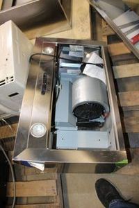 lot 296 image: Bertazzoni range hood, model KU30PRO1XV