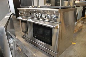 lot 268 image: American Range gas range, model ARROB-848-N