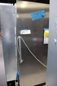 lot 258 image: Viking all refrigerator, model  FR 7300WL   K1903SF