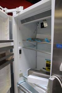 lot 257 image: Viking built-in Refrigerator, model FRi7300WL