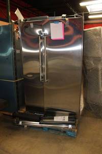 lot 303 image: Viking Side by Side Refrigerator Freezer, model VCSB5483SS