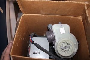 lot 351 image: Motor, model # WD26X10013
