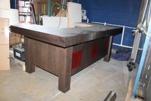 lot 383 image: Display counter