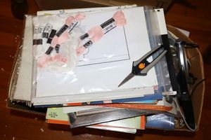 lot 109 image: Craft kits, patterns, and more