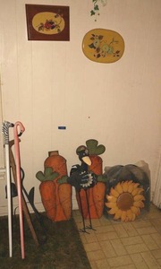 lot 112 image: Decorative Spring yard items and walking canes