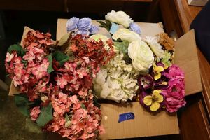 lot 133 image: Artificial flowers