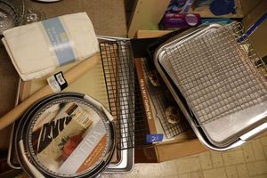 lot 211 image: Cookie sheets, drying racks and cake pans