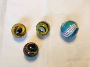 lot 33 image: Selection of vintage shooter marbles - larger than normal size