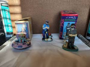 lot 105 image: 3 Collectible Vintage Kelly Jr - Bisque porcelain Christmas ornaments - E. Kelly Jr. Hand signed initials