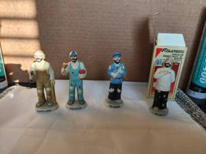 lot 107 image: 4 Collectible Vintage Kelly Jr - Bisque porcelain Christmas ornaments - E. Kelly Jr. Hand signed initials
