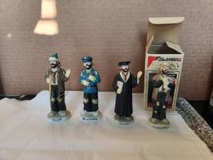 lot 108 image: 4 Collectible Vintage Kelly Jr - Bisque porcelain Christmas ornaments - E. Kelly Jr. Hand signed initials