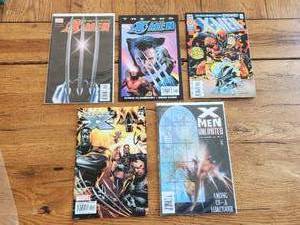 lot 50 image: Vintage Collectible Marvel Comic - X-Men - variety