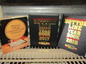 lot 60 image: bottom line year book 2017 2018 - websters official crossword puzzle dictionary