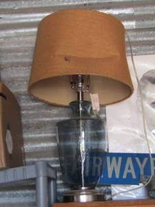 lot 80 image: glass table lamp with shade