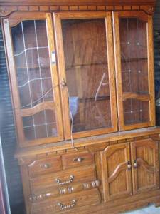 lot 14 image: very beautiful hutch