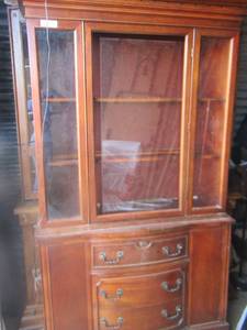 lot 27 image: HUTCH  - GLASS FRONT ON TOP AND  2 CABINETS & 3 DRAWERS ON BASE