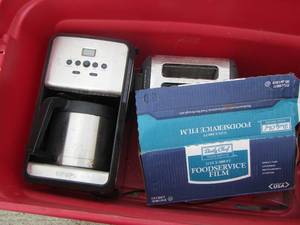 lot 259 image: coffee maker, Hamilton beach toster and serane wrap