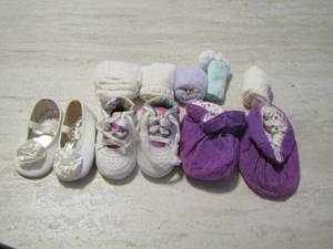 lot 28 image: baby girl shoes and socks