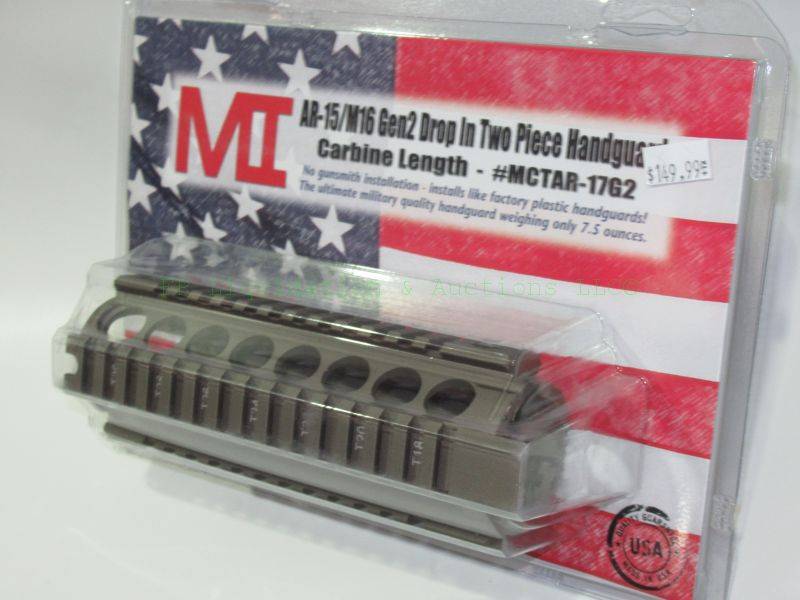 lot 34 image: NEW MI AR15  M16 drop in two piece hand guard carbine length