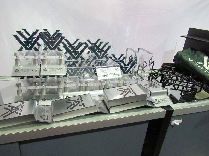 lot 51 image: Vortex optics rifle scope display stands plus