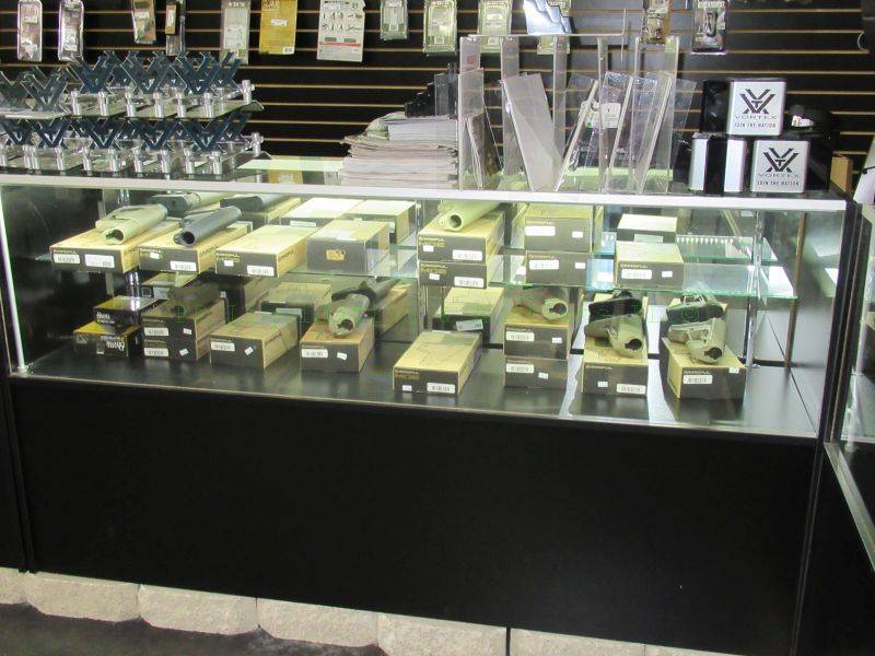 lot 53 image: Glass commercial display case with locks