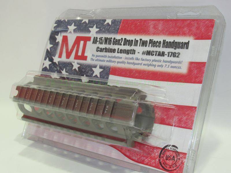 lot 98 image: NEW MI AR15  M16 drop in two piece hand guard carbine length