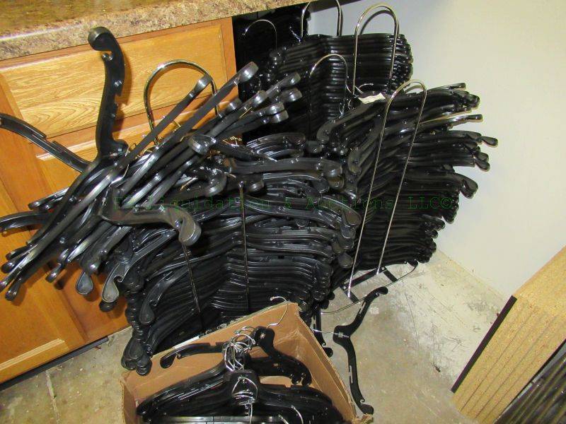lot 366 image: Commercial hangers, generous quantity
